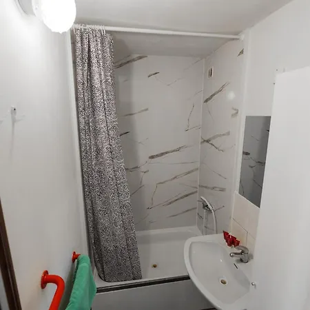 Cooliving Hostal Praga